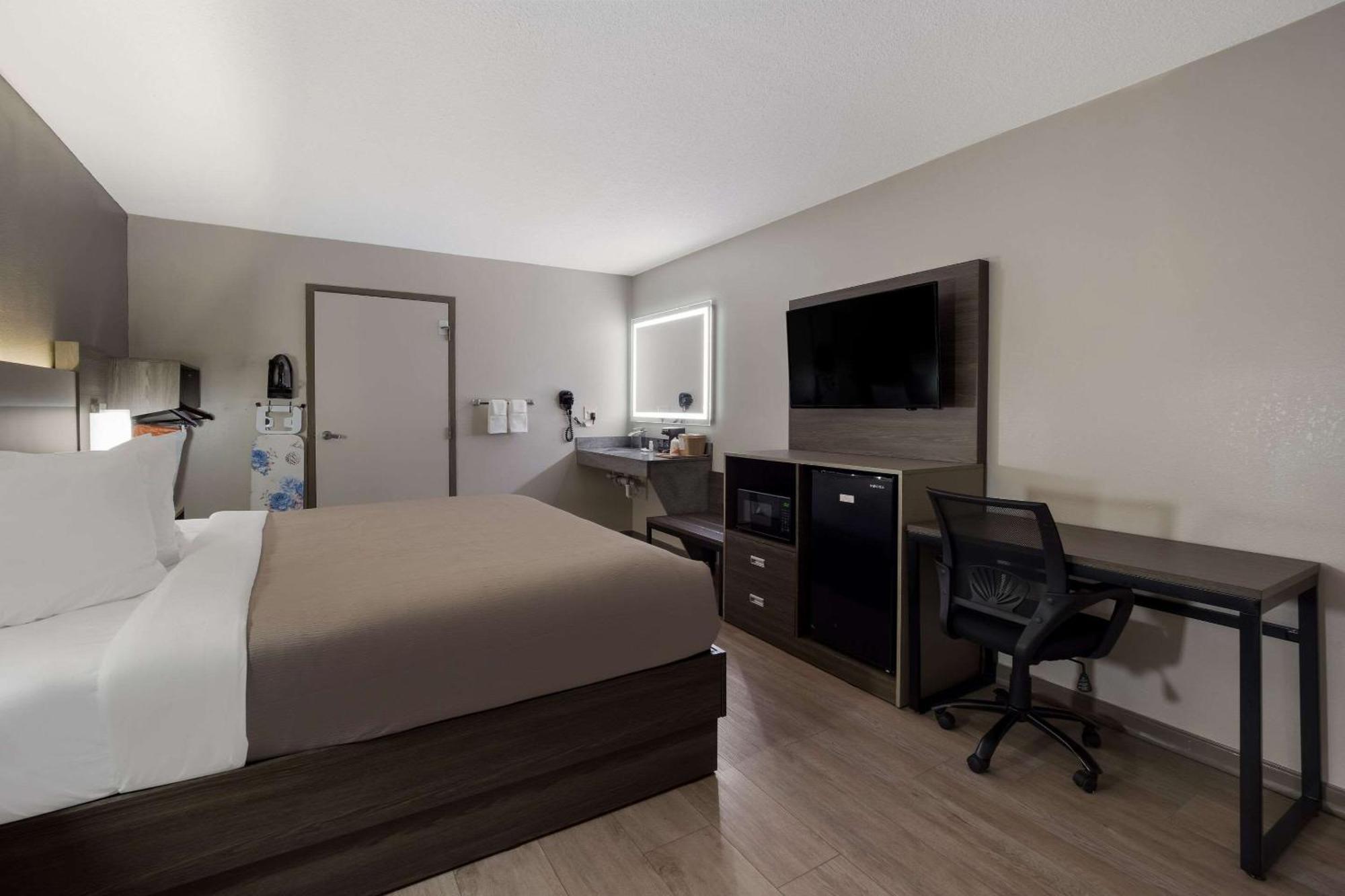 Quality Inn Fort Jackson Columbia Eksteriør billede