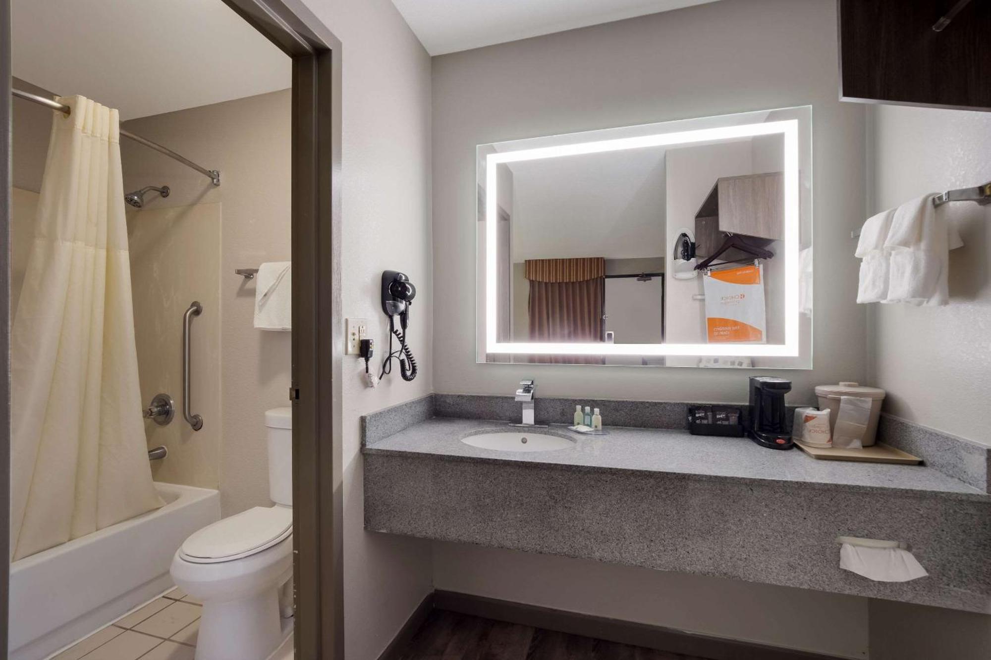 Quality Inn Fort Jackson Columbia Eksteriør billede