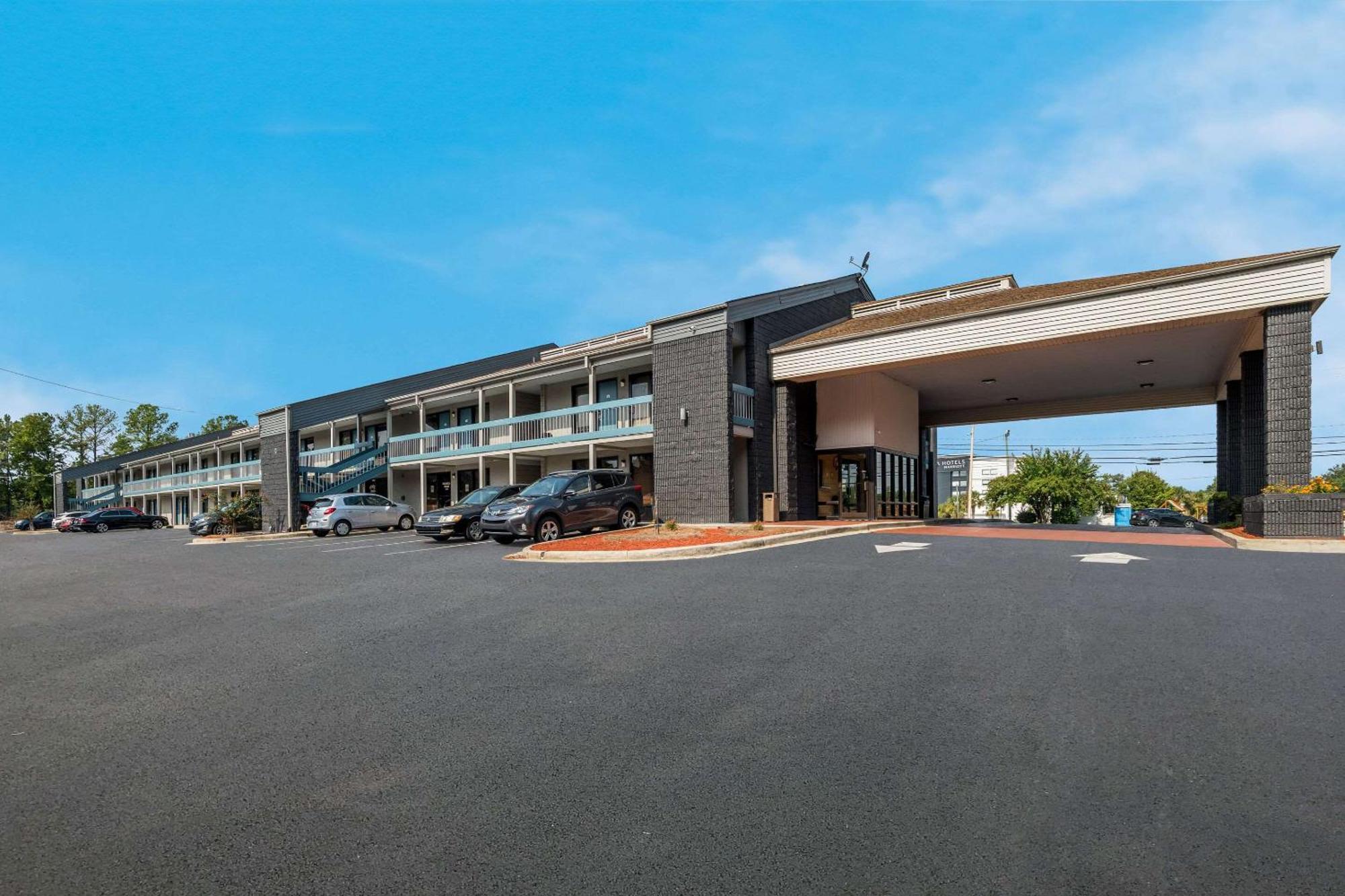 Quality Inn Fort Jackson Columbia Eksteriør billede