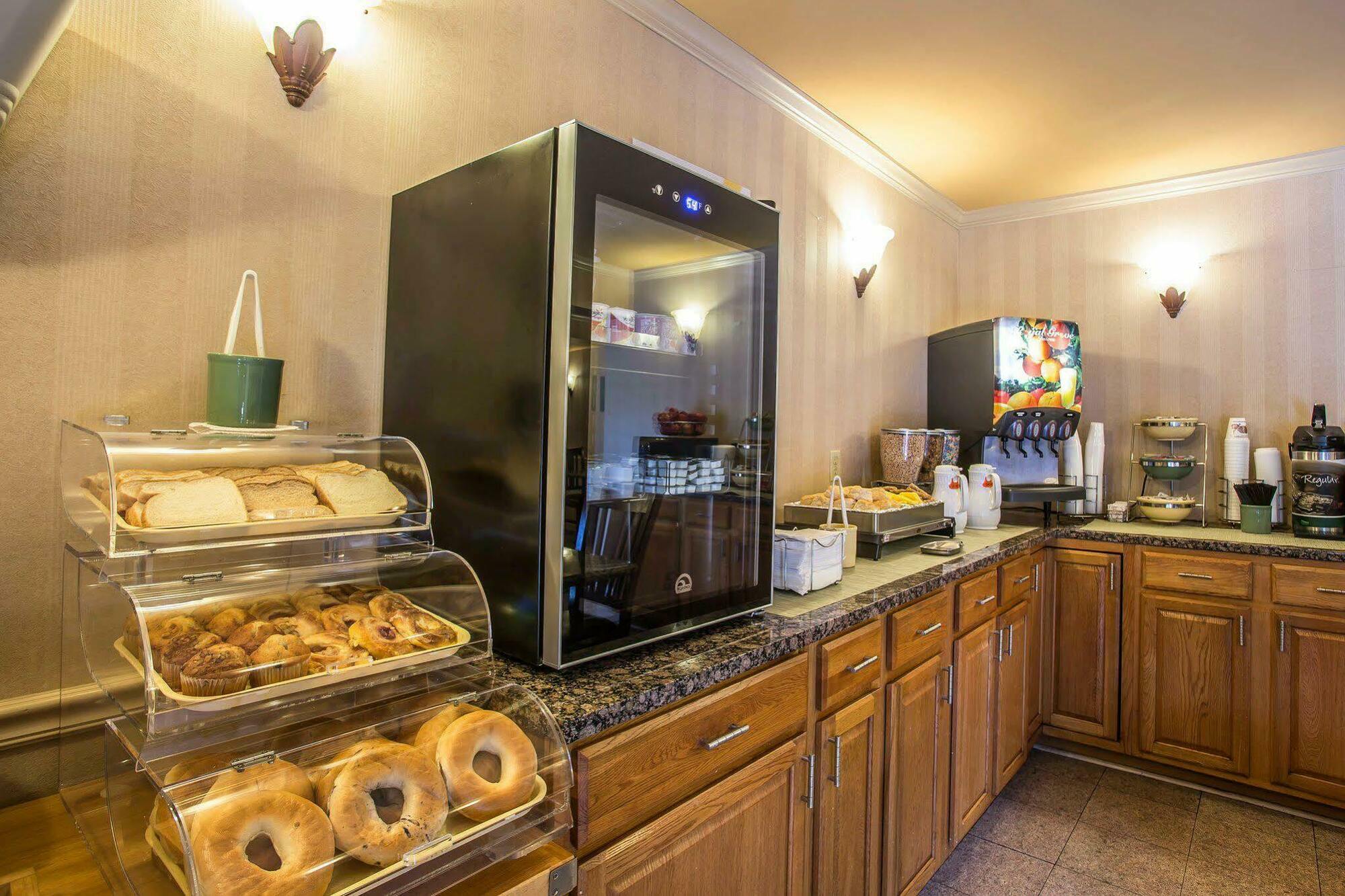 Quality Inn Fort Jackson Columbia Eksteriør billede