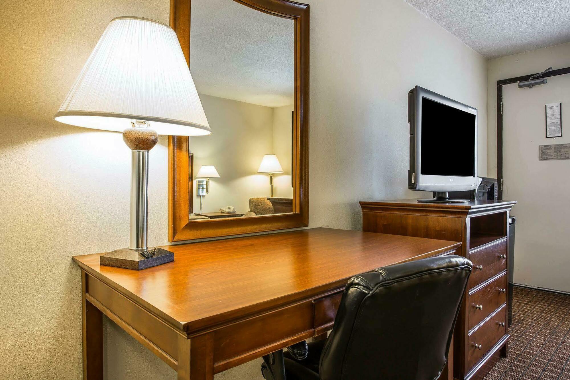 Quality Inn Fort Jackson Columbia Eksteriør billede
